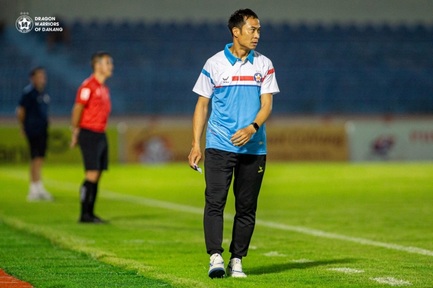 Chỉ có 1 điểm sau 3 trận, HLV Đà Nẵng nói điều bất ngờ-693565