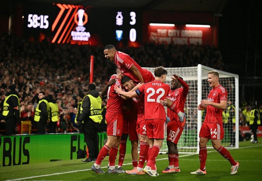 Europa League hôm nay 28/11: Aston Villa cùng Forest thắng ấn tượng, Real Betis sáng cửa đi tiếp 749489