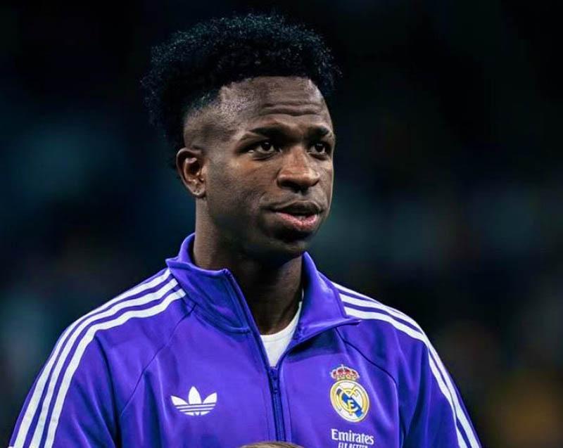 Vinicius rất dễ nổi loạn - Ảnh: @Gilld