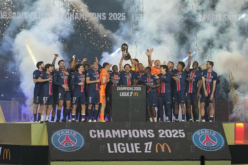 PSG gần như 'nuốt' toàn bộ tiền thưởng của cả Ligue 1 mỗi lần vô địch (Ảnh: Christophe Ena).