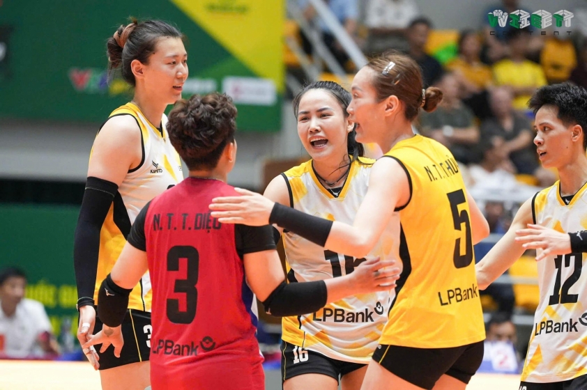 CHÍNH THỨC: Bóng chuyền nữ Ninh Bình thành cựu vương Cúp Hùng Vương-823257