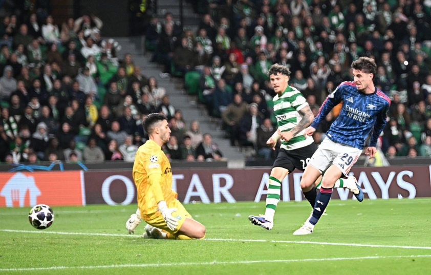 David Raya một tay giúp Arsenal nắm lợi thế trước Sporting 818451