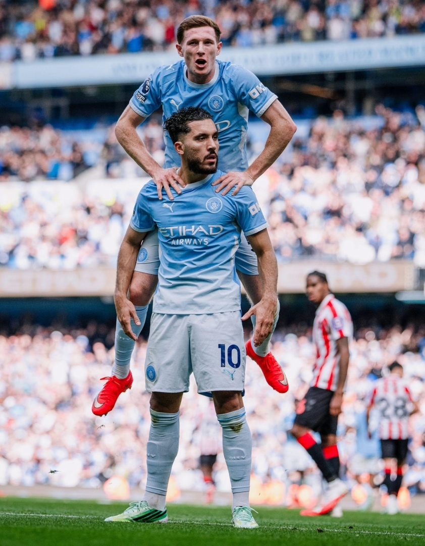Haaland ghi bàn, Man City hiên ngang ngôi đầu Ngoại hạng Anh 2026/27
